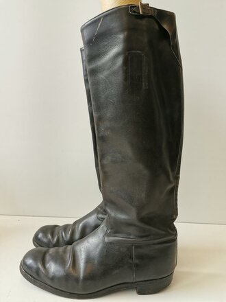 Paar Stiefel für Offiziere der Wehrmacht, Feines Leder, guter ZUstand, Sohlenlänge 29cm