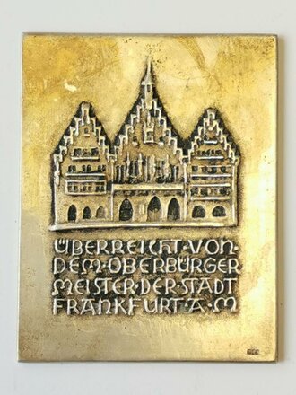 Stadt Frankfurt / Main, Siegerplakette " Tag der Betriebswettkampfe 1937" für den 1. Sieger im Fünfkampf der Männer. 53 x 68mm