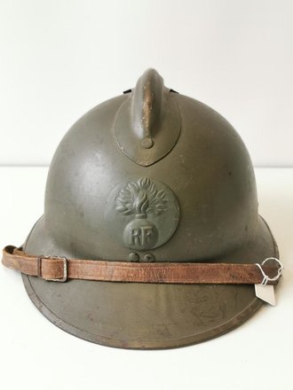 Frankreich, Stahlhelm Modell 1926 in gutem Zustand