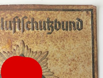 Blechschild "Reichsluftschutzbund Dienststelle" Ungereinigtes Stück, Maße 30 x 42cm