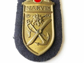 Narvik Armschild Kriegsmarine, Cupal mit rückseitiger Stoffabdeckung