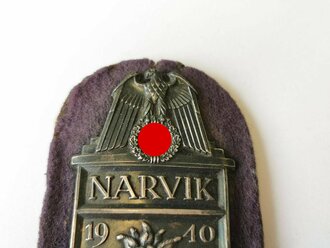 Narvik Armschild Luftwaffe, Cupal mit rückseitiger Stoffabdeckung