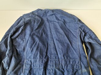 Blaue Drillichjacke, wohl Luftwaffe, ungereinigtes Stück