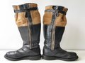 Luftwaffe, Paar Stiefel für fliegendes Personal. Verschlüsse gängig, originale Sohle, Etikett mit Reichsbetriebsnummer. Guter Zustand, Sohlenlänge 29cm