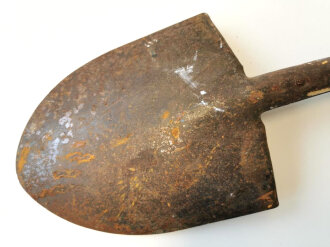 U.S. 1942 dated T - handle shovel, original paint