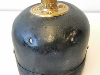 Korpus für eine Pickelhaube als Restaurationsprojekt