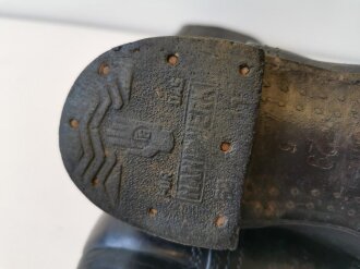 Paar Stiefel für Mannschaften der Wehrmacht. Weiches Leder,waren ursprünglich Stiefel für Berittene, Sohlenlänge  30cm