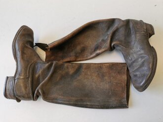 Paar Stiefel für berittene Mannschaften der Wehrmacht. Weiches Leder, ungereinigtes Paar,  Sohlenlänge  30cm