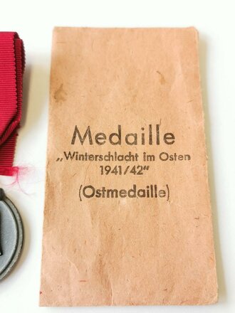 Medaille Winterschlacht im Osten in Tüte von Mayer Pforzheim