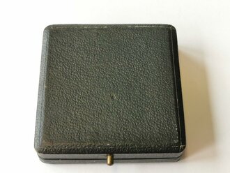 Etui für Eisernes Kreuz 1.Klasse 1939, dunkelgrüne Ausführung, so u.a. für Klein & Quenzer