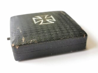 Eisernes Kreuz 1. Klasse 1914, Herstellermarkierung "WS" im Etui mit EK Aufdruck