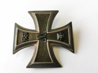 Eisernes Kreuz 1. Klasse 1914, Herstellermarkierung "KAG" im Etui mit EK Aufdruck