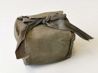 Kombiniertes Preßstück datiert 1941 in Tasche,...