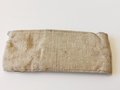 Sanitätsverbandzeug in Tasche aus Ersatzmaterial datiert 1942