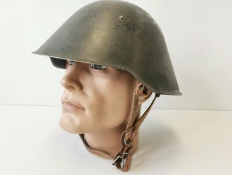 DDR, Stahlhelm der Nationalen Volksarmee, die Glocke...