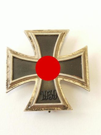 Eisernes Kreuz 1. Klasse 1939, Magnetisch, Hersteller "65" auf der Nadel für  Klein & Quenzer, Idar Oberstein