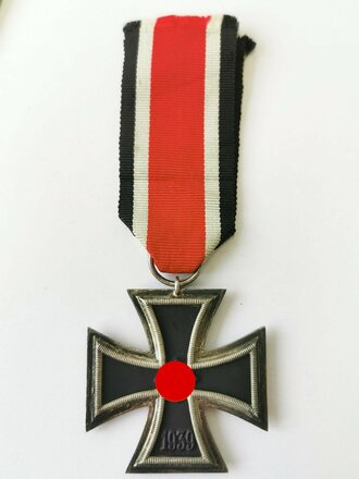 Eisernes Kreuz 2. Klasse 1939, Magnetisch, in Tüte von Grossmann & Co. Wien