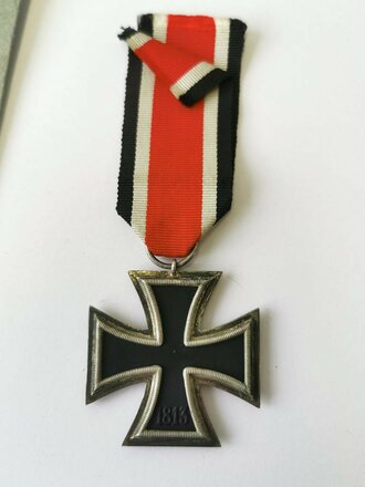 Eisernes Kreuz 2. Klasse 1939, Magnetisch, in Tüte von Grossmann & Co. Wien