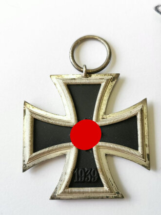 Eisernes Kreuz 2. Klasse 1939, im Ring markiert " 23" für Arbeitsgemeinschaft für Heeresbedarf in der Graveur & Ziselierinnung, Berlin