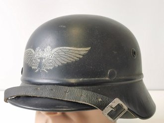 Stahlhelm Luftschutz, guter Zustand, entnazifiziert