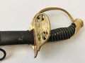 Reichswehr, Infanterie Offiziers Degen, Hersteller Eickhorn. Klappgefäß wackelt leicht, Scheide original lackiert. Selten