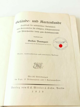 "Karten- und Geländekunde" Leitfaden für militärisches Aufnehmen und Kartenwesen.... Datiert 1939 mit 140 Seiten