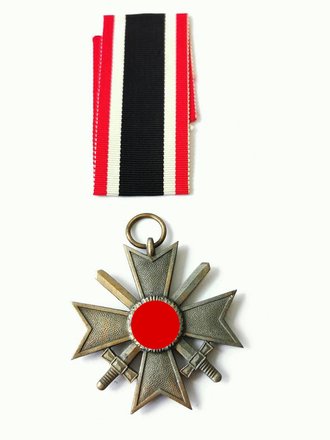 Kriegsverdienstkreuz 2. Klasse mit Schwertern, Zink...