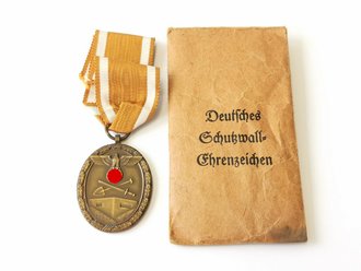 Schutzwall Ehrenzeichen am Band, in Tüte von Lauer Nürnberg