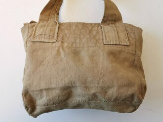 British 1942 dated Anti Tank rifle magazin bag