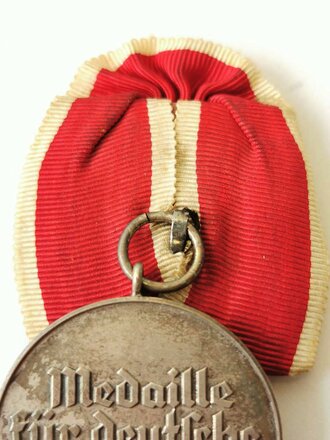 Medaille Deutsche Volkspflege am Einzelspange