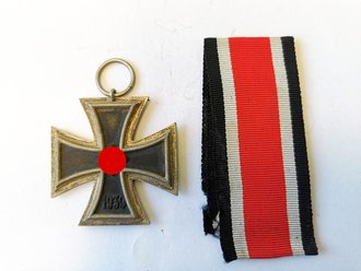 Eisernes Kreuz 2. Klasse 1939, Hersteller "11" im Bandring für Grossmann & Co., Wien. Magnetisches Stück