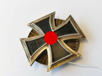 Eisernes Kreuz 1. Klasse 1939 an Sternschraubscheibe, ohne Herstellermarkierung, aber Deumer Lüdenscheid zuzuordnen