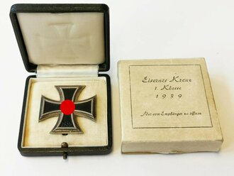 Eisernes Kreuz 1. Klasse 1939 im Etui mit Umkarton...