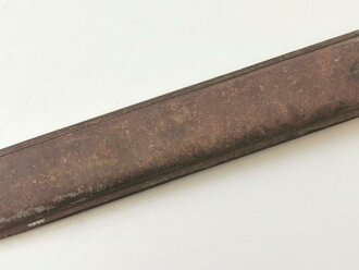 1. Weltkrieg, Scheide zum Ersatz Seitengewehr . Kammerstück mit resten des feldgrauen Originallack