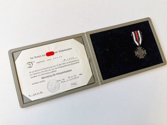 Ehrenkreuz für Kriegsteilnehmer in Präsentationsmappe