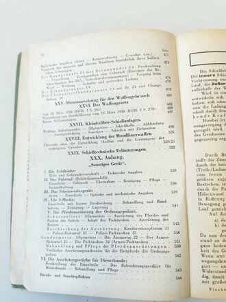 "Waffen- und Schießtechnischer Leitfaden für die Ordnungspolizei" datiert 1944 mit 567 Seiten.