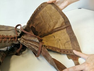 Paar hohe Stiefel für Angehörige von Parteiverbänden. Ungereinigtes Paar, Sohlenlänge 29,5cm