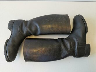 Paar Stiefel für Mannschaften der Wehrmacht . Geschwärzte Kammerstücke einer Flieger Horst Kompanie. Getragenes Paar, Sohlenlänge 31cm