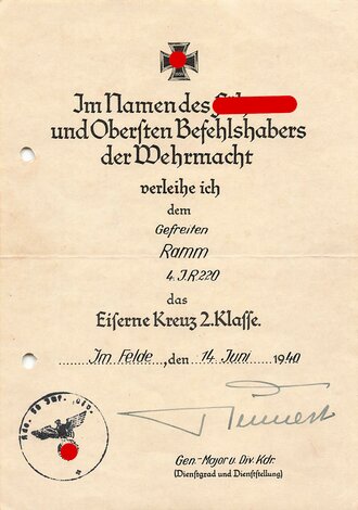 Gruppe Verleihungsurkunden für den Träger des Deutschen Kreuz in Gold Unteroffizier Reimar Ramm, Angehöriger IR/ Gr. 220. Seltener Nachlass eines tapferen Feldwebel.