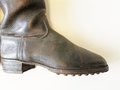 Paar Stiefel für Mannschaften der Wehrmacht. Hohe Ausführung für Kavallerie, die Sporenauflagen in der Zeit entfernt. Sohlenlänge 28,5cm