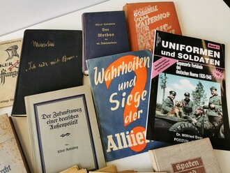 Konvolut Literatur, nicht auf Vollständigkeit oder Zustand überprüft