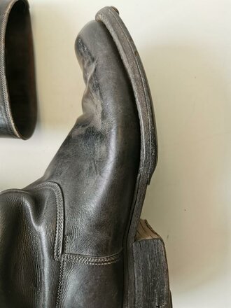 Paar Stiefel für Offiziere der Wehrmacht, ungereinigtes Paar, Sohlenlänge 28,5cm