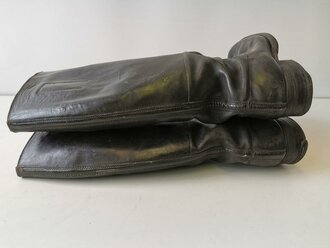 Paar Stiefel für Offiziere der Wehrmacht, ungereinigtes Paar, Sohlenlänge 28,5cm