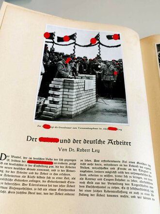 Sammelbilderalbum "Adolf Hilter" - Bilder aus dem Leben des Führers, 135 Seiten, komplett