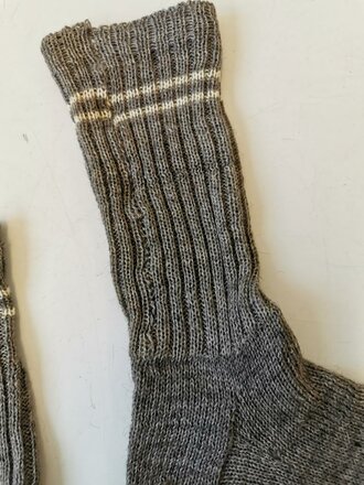 Paar Socken für Angehörige der Wehrmacht,...