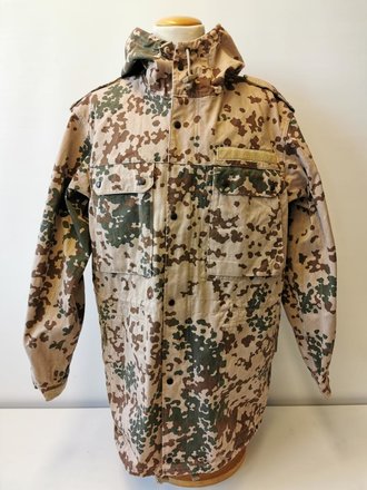 Bundeswehr Feldparka Wüstentarn, getragen, Größe 8, datiert 2002