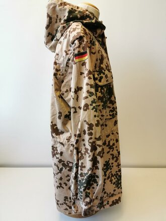 Bundeswehr Feldparka Wüstentarn, getragen, Größe 8, datiert 2002