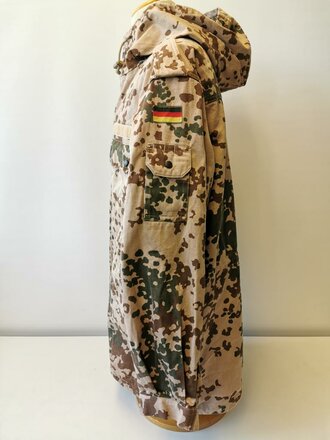 Bundeswehr Feldparka Wüstentarn, getragen, Größe 8, datiert 2002