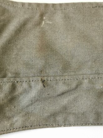 Einknöpfkragen grau für ein Diensthemd der Wehrmacht, Knopflochabstand aussen gemessen 40cm