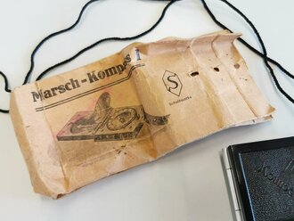 Marschkompass aus der Zeit des 2. Weltkrieg. Wohl ungebrauchtes Stück, in der originalen Papierverpackung